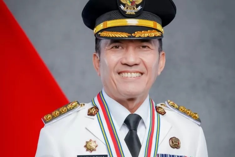 Ini Dia Sosok Ratu Dewa, Wali Kota Palembang yang Geram Saat Sidak, Kantor Lurah Kosong